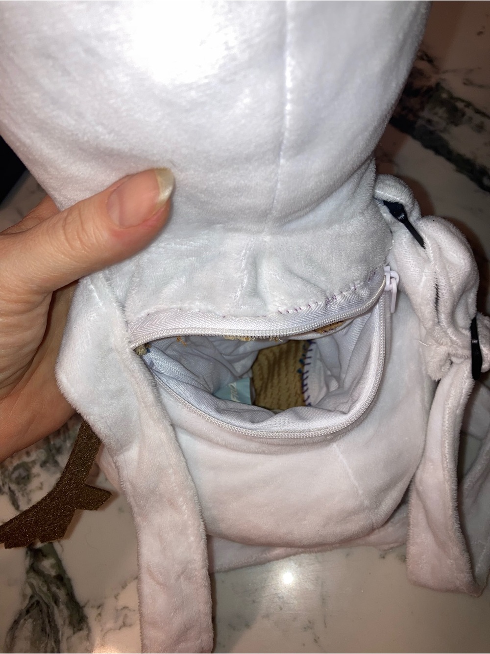 Altered Disney Costume Olaf Plush Crossbody bag - Picture 4 of 6